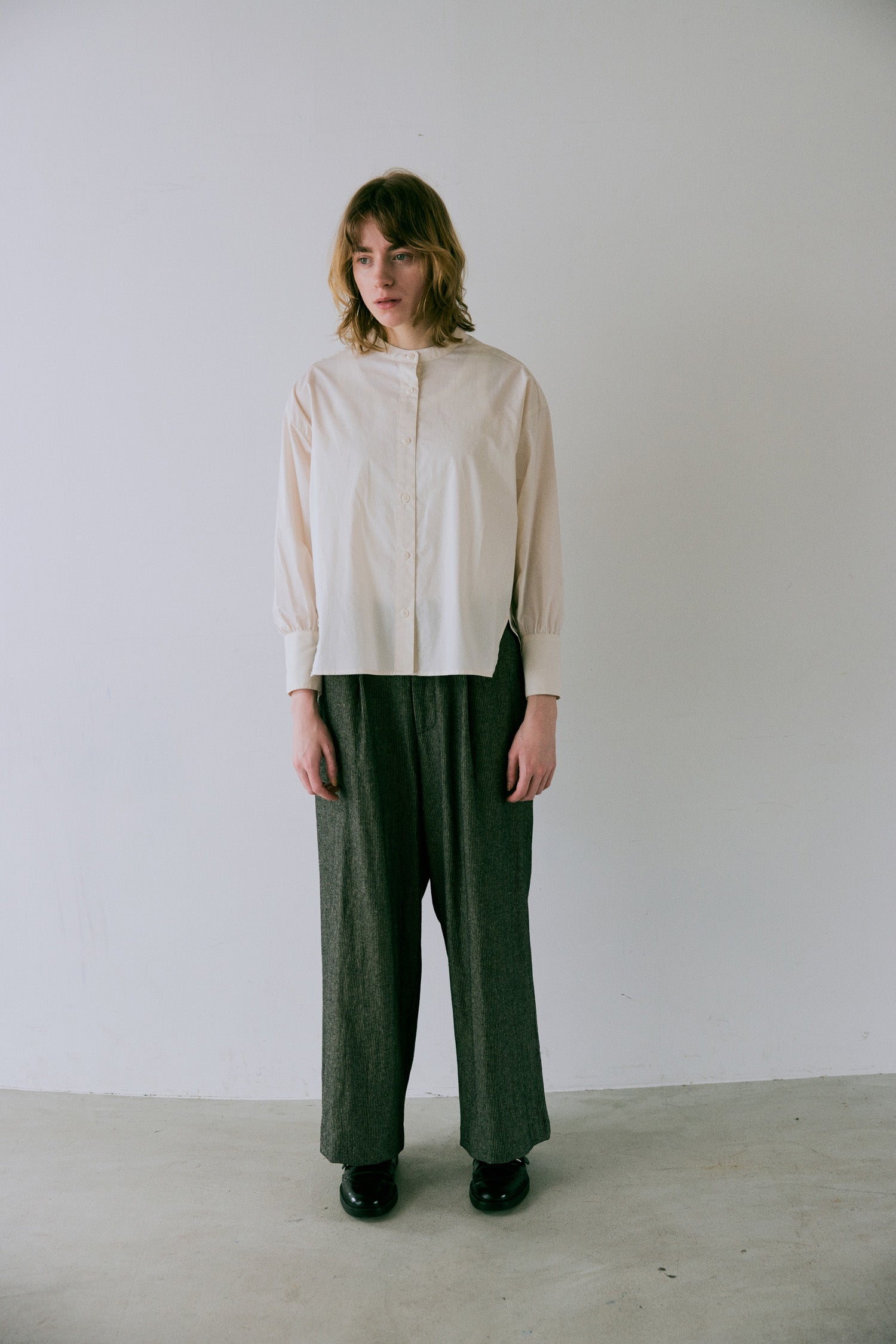 doux bleu　バックギャザーシャツ　DB-2543-028