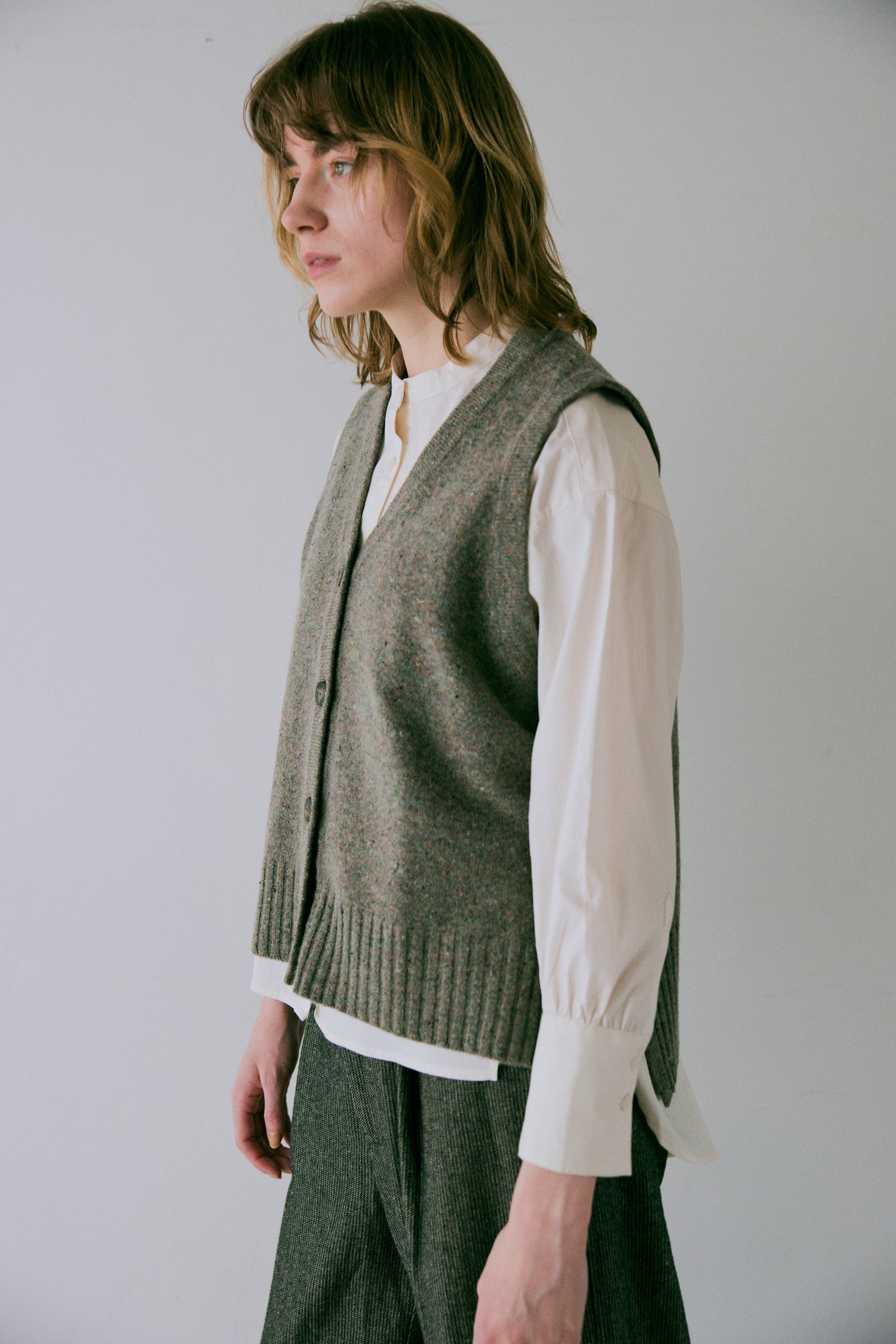 doux bleu EXファインメリノウール ニットベスト DB-2548-032