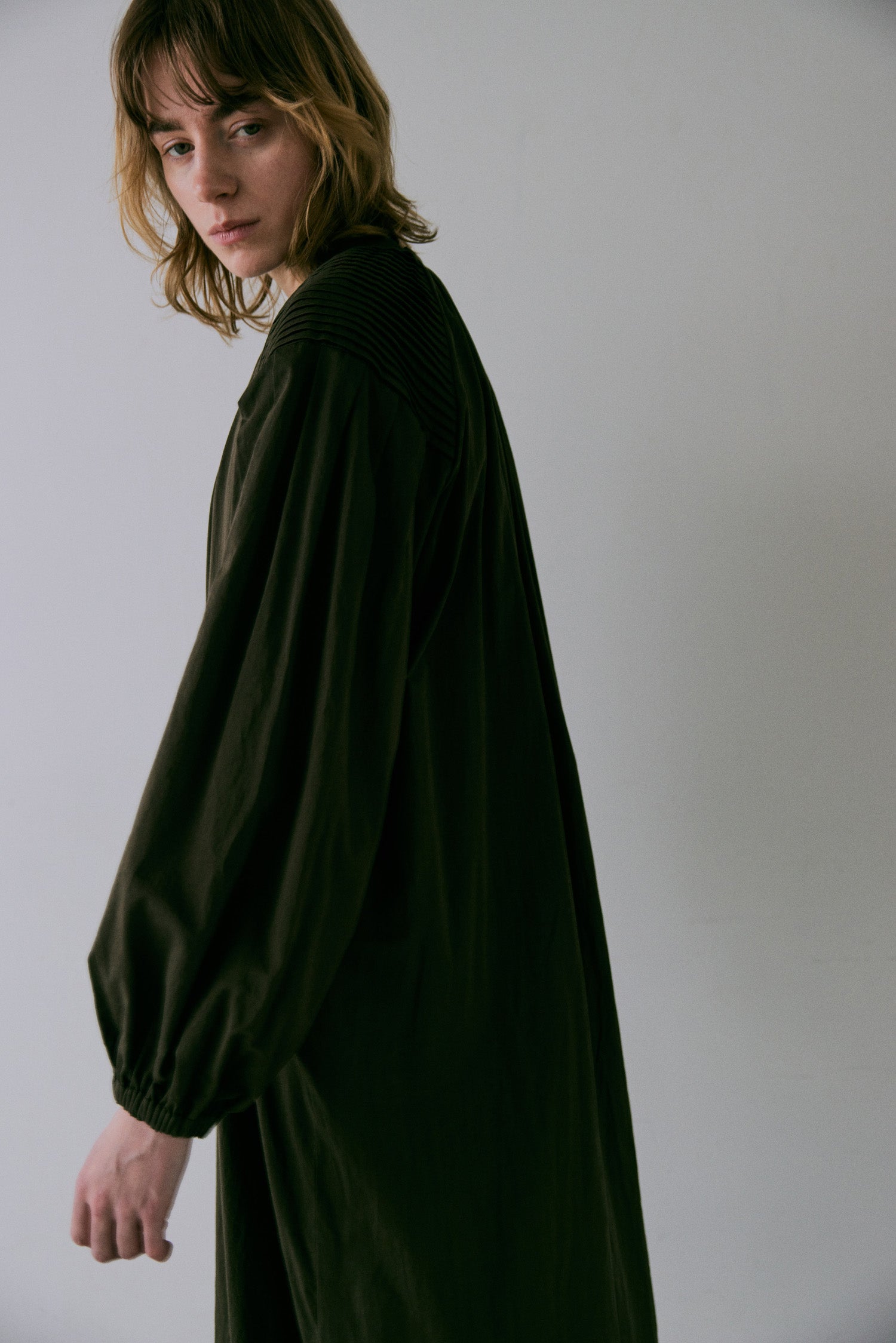 doux bleu　ショルダーピンタック ワンピース　DB-2544-030