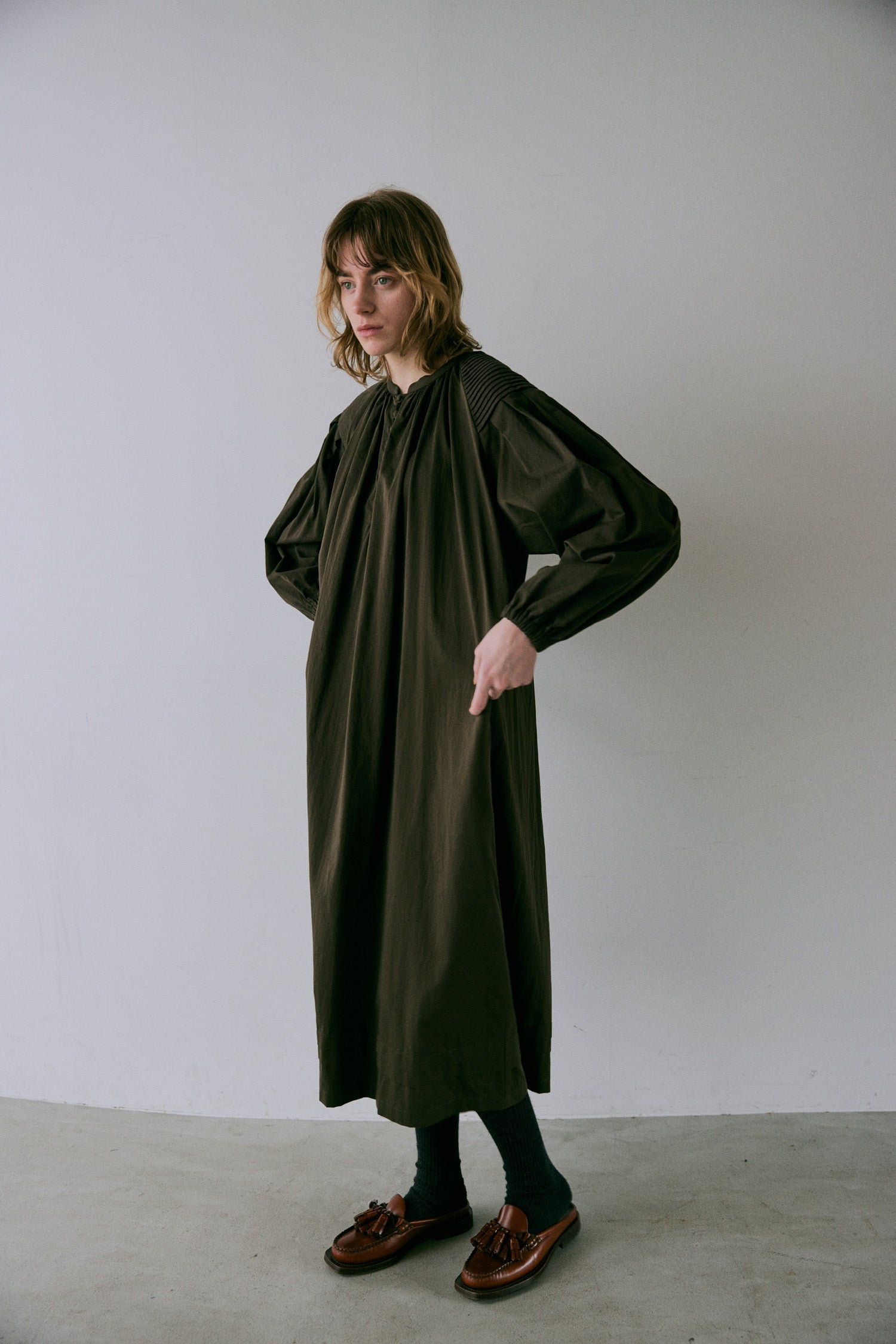 doux bleu　ショルダーピンタック ワンピース　DB-2544-030