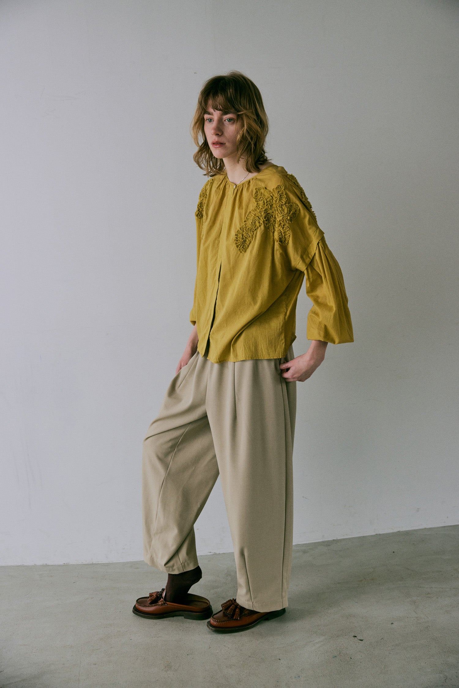 doux bleu　タックボリュームパンツ　DB-2545-024