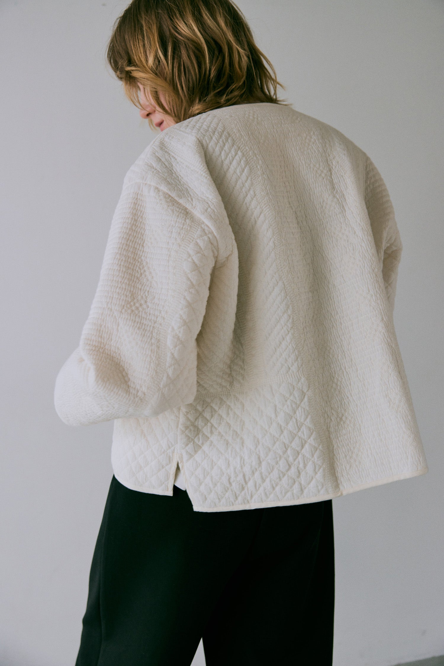 再入荷／doux bleu インドキルト刺繍ジャケット DB-2547-034