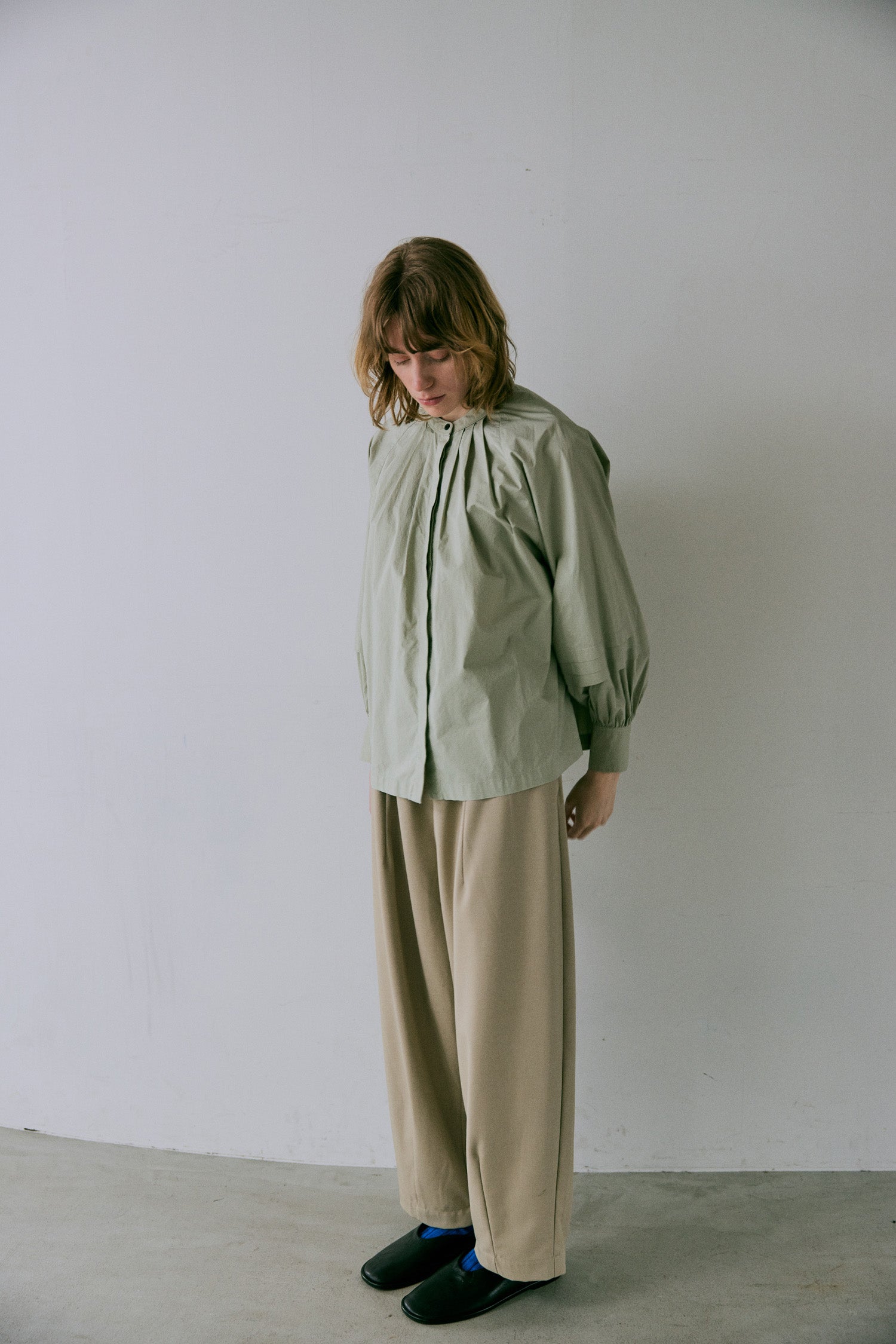 doux bleu　タックボリュームパンツ　DB-2545-024