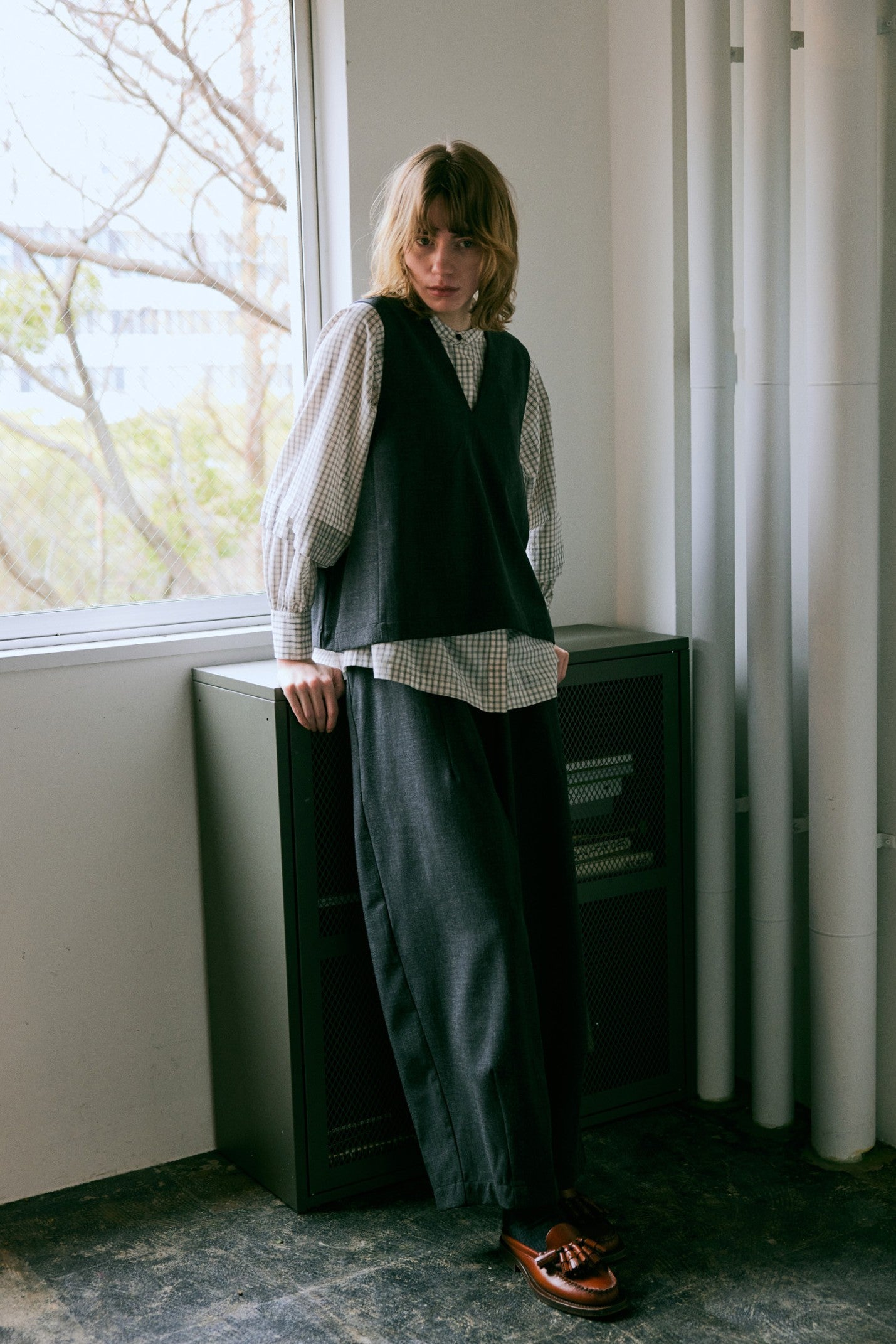 doux bleu　タックボリュームパンツ　DB-2545-024