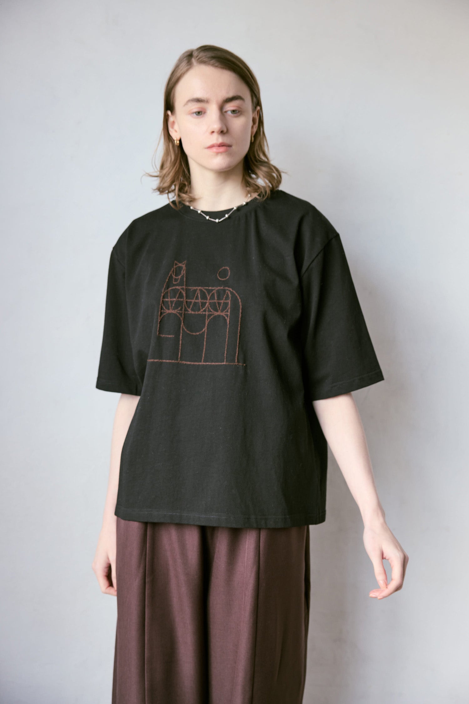 doux bleu　horse刺繍Tシャツ　DB-2641-001