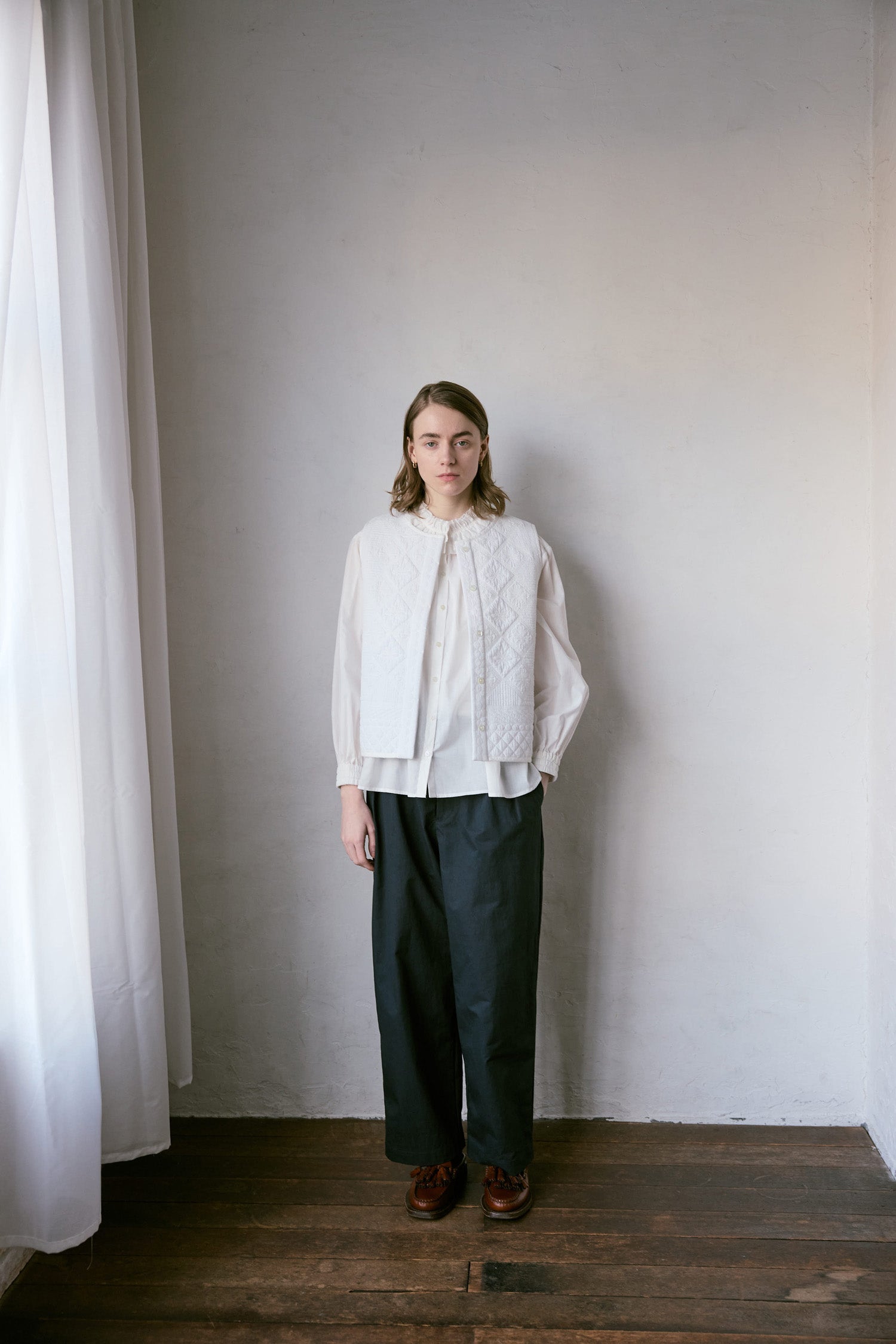 doux bleu　コットンフリルギャザーブラウス　DB-2643-004