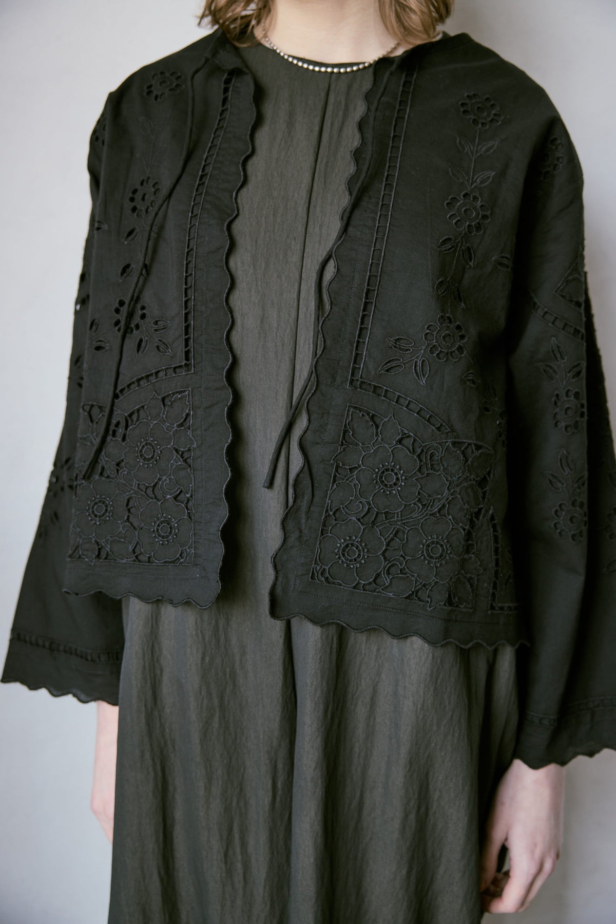 doux bleu　カットワーク シャツジャケット　DB-2647-023
