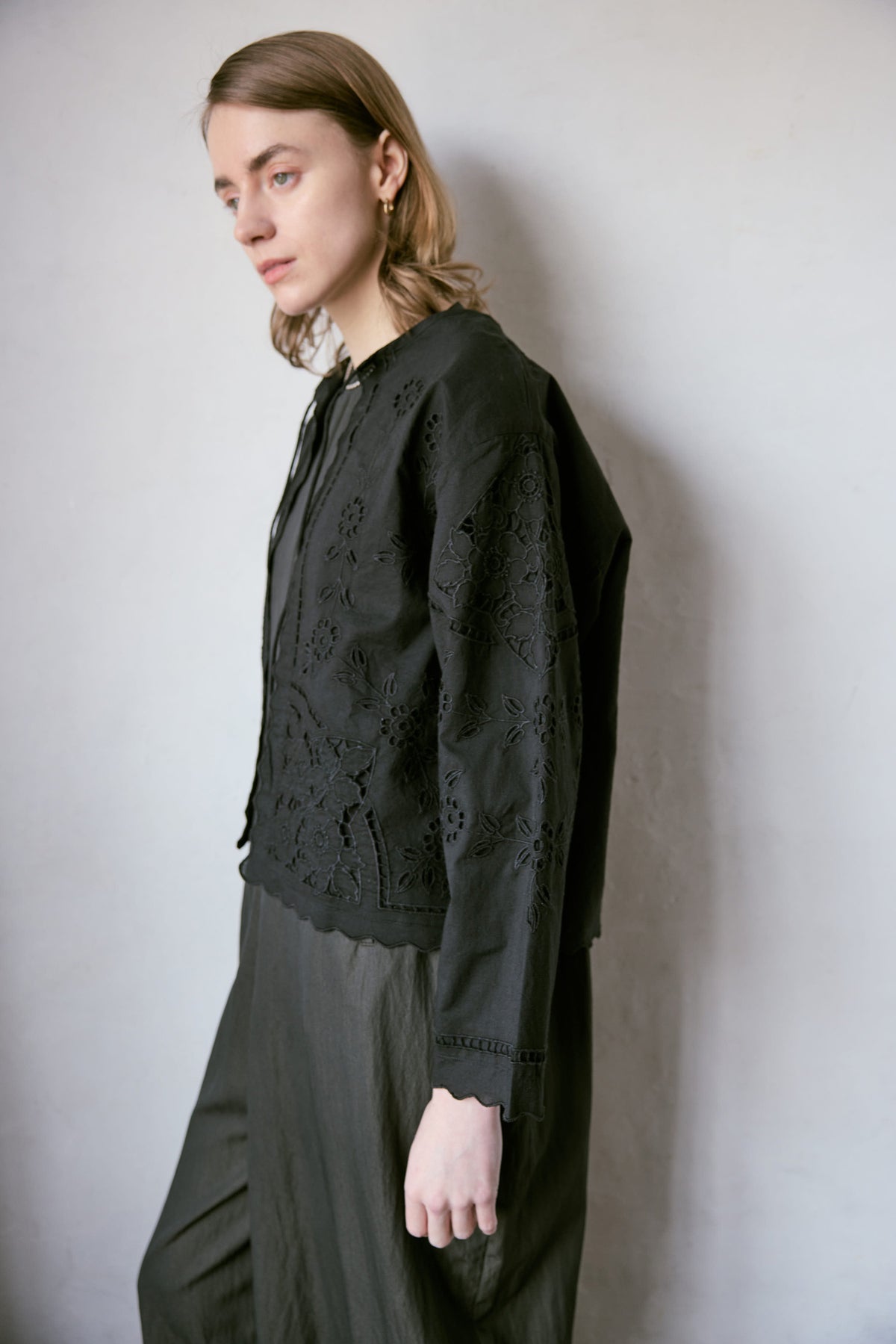 doux bleu　カットワーク シャツジャケット　DB-2647-023