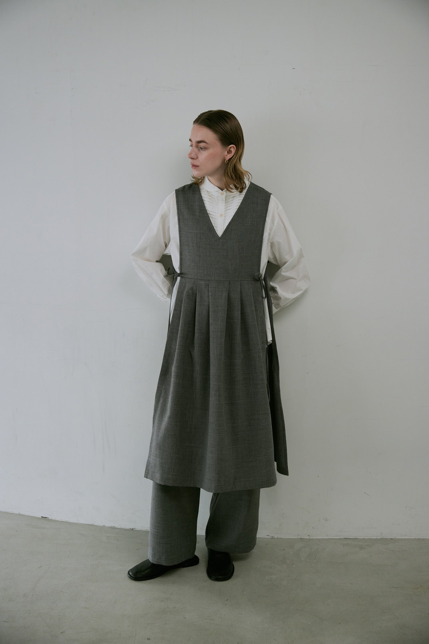 doux bleu　ウーリーノ タックパンツ　DB-2555-053