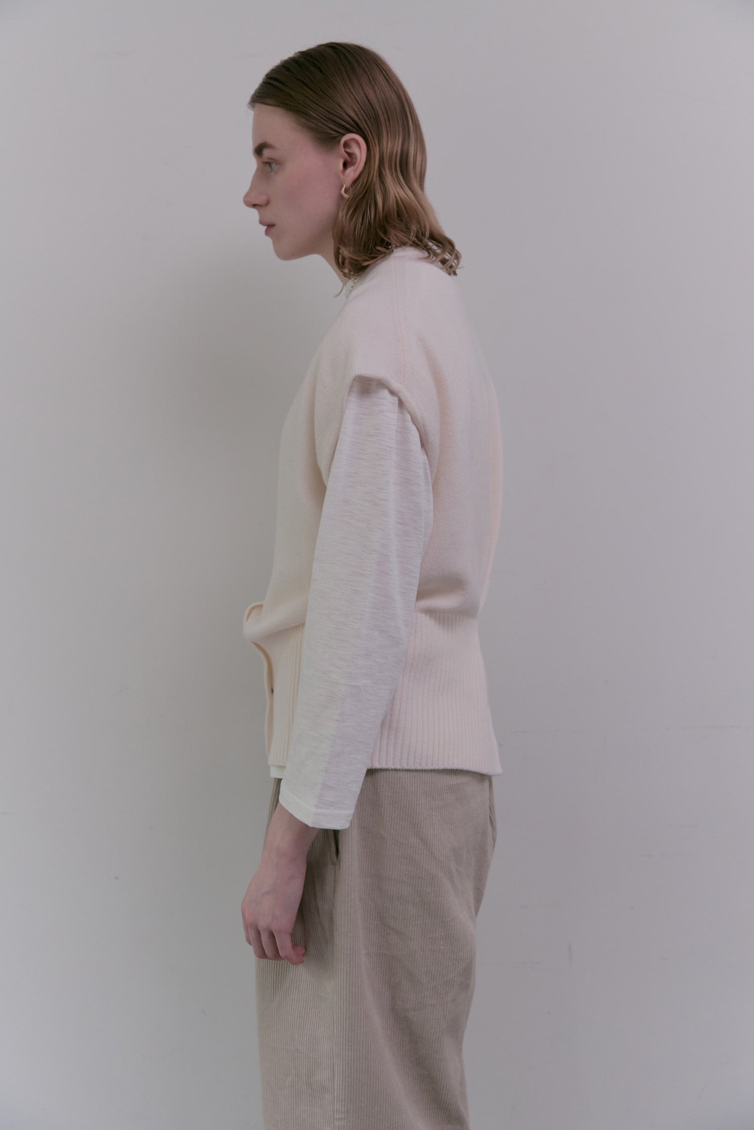 doux bleu　バックタック ニットベスト　DB-2558-046