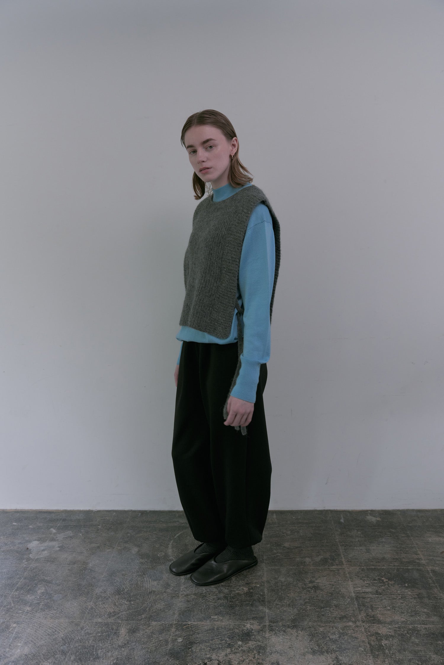 doux bleu　アルパカニットベスト　DB-2558-056