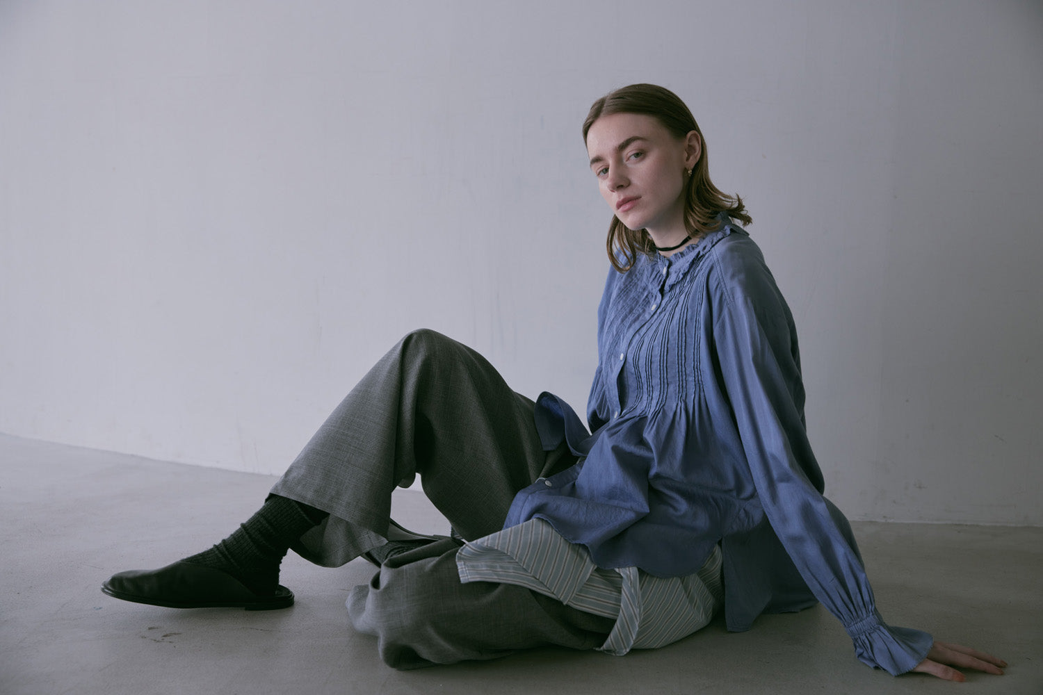 doux bleu　ウーリーノ タックパンツ　DB-2555-053