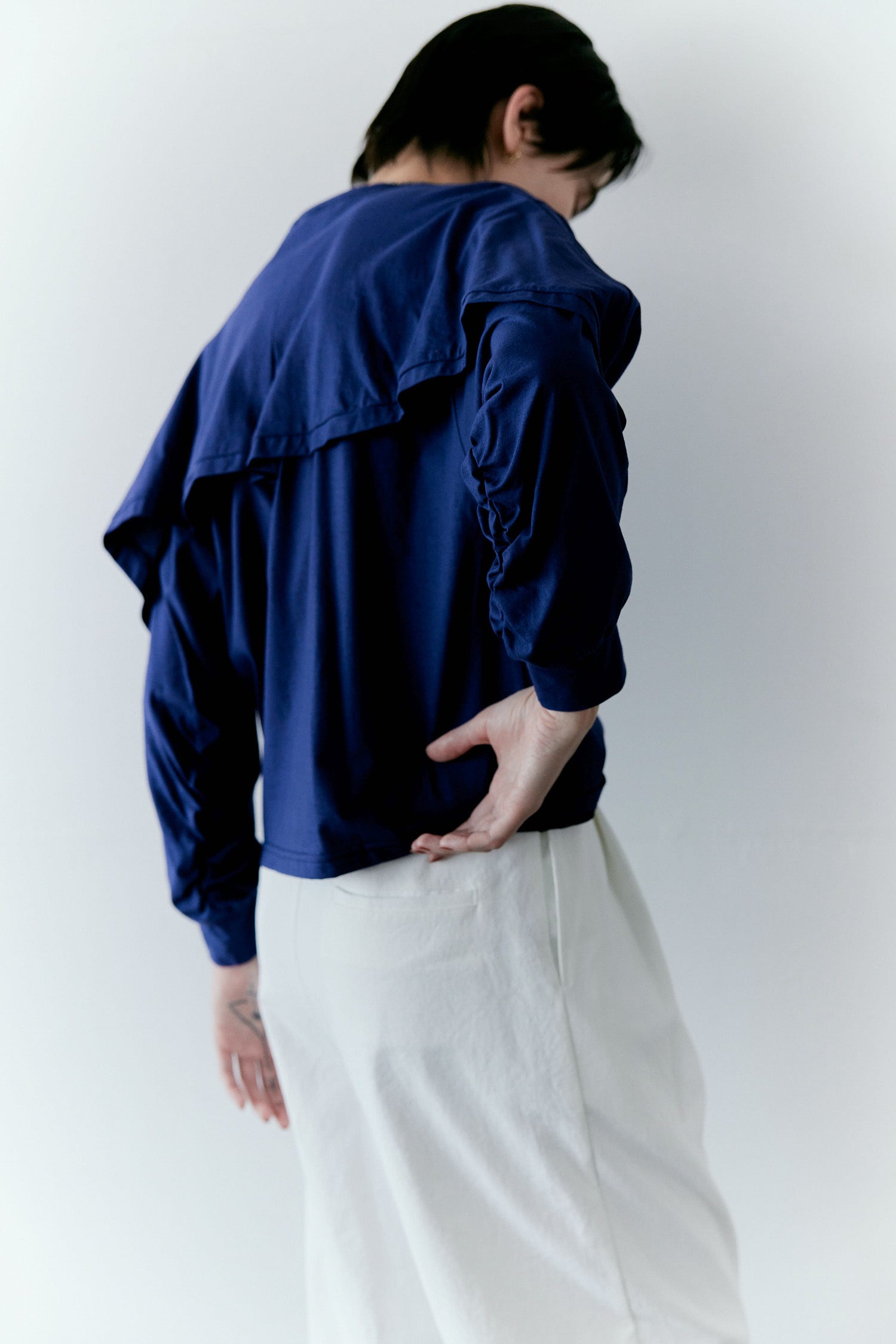 doux bleu　バックケープ プルオーバー　DB-2611-040