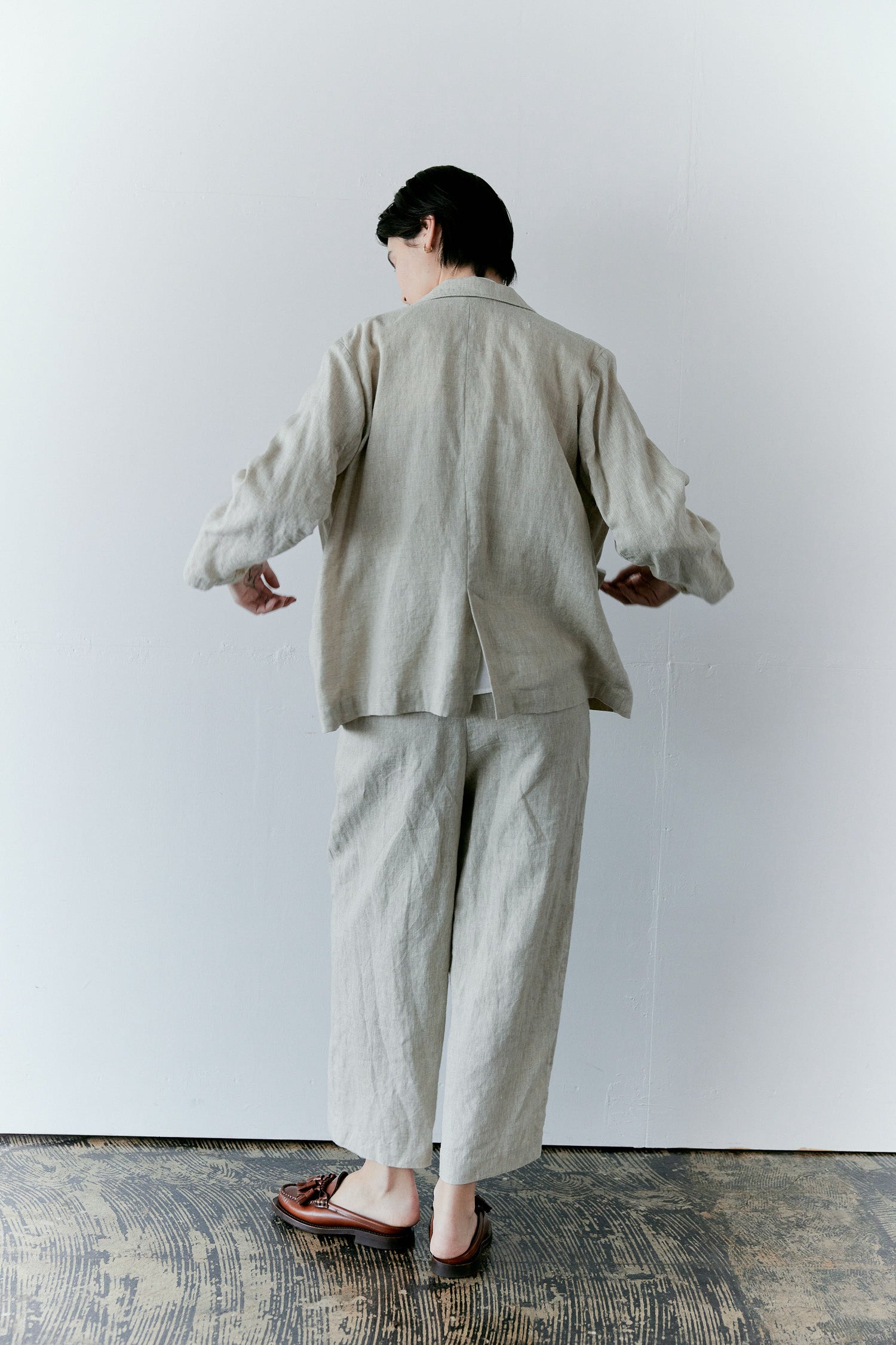 doux bleu　クラシックリネン Wタックパンツ　DB-2615-005