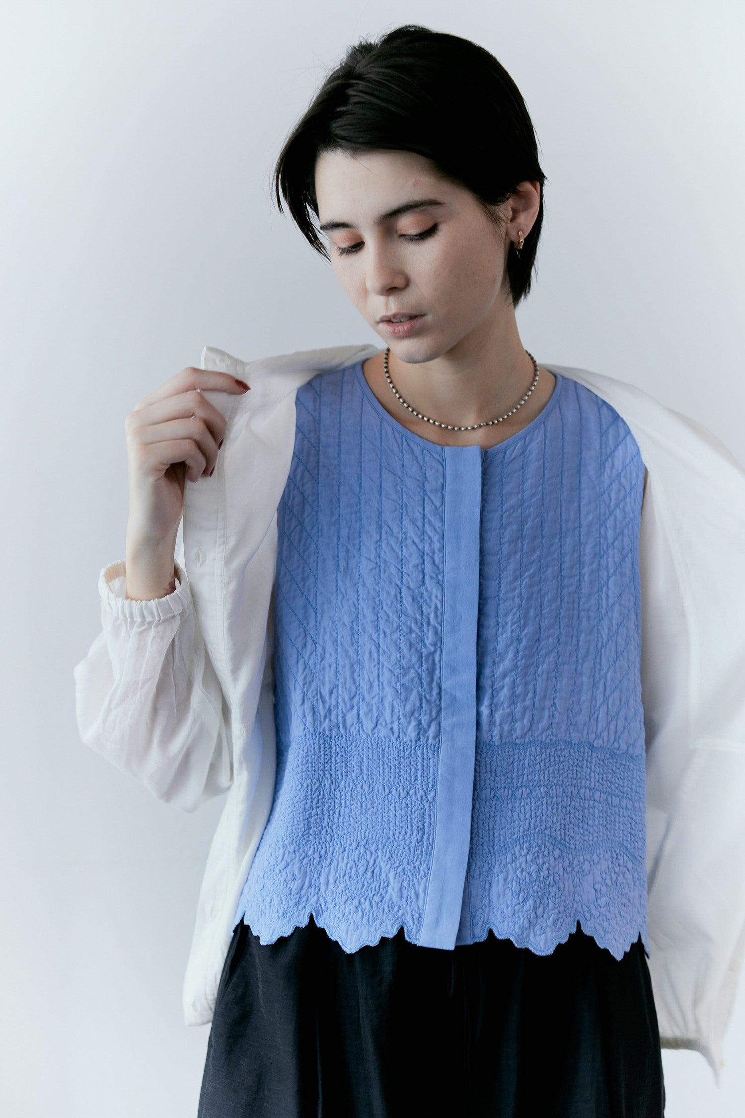 doux bleu　Boutis Stitch ショートベスト　DB-2618-033