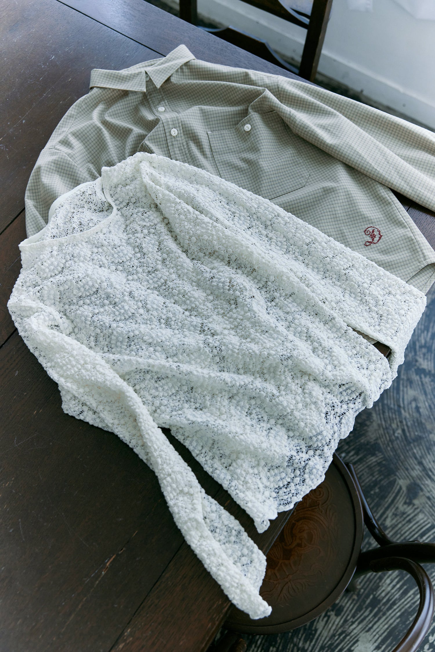 doux bleu　クロスステッチ刺繍 チェックシャツ　DB-2613-009