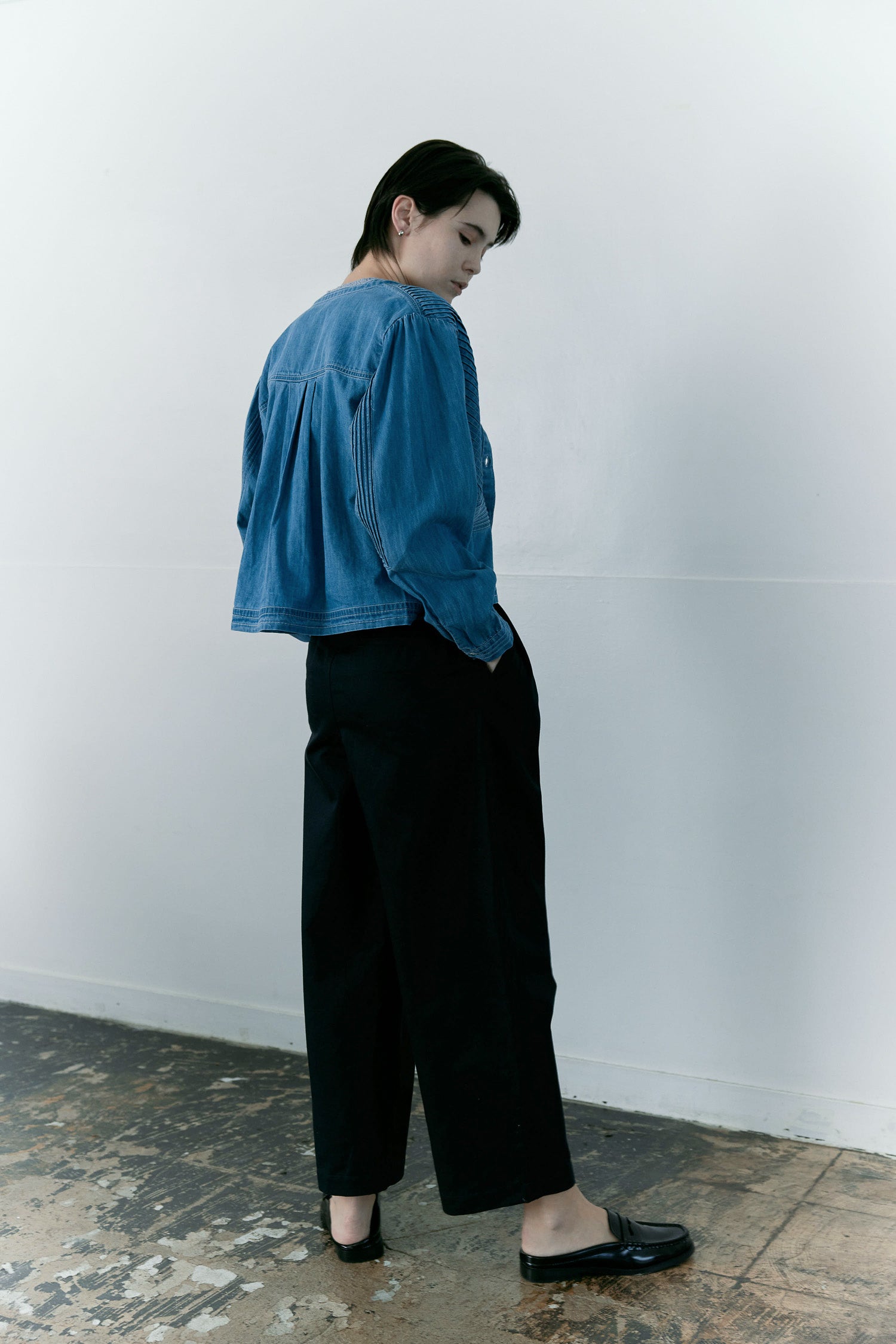 doux bleu　ピンタックステッチ デニムシャツ　DB-2663-068