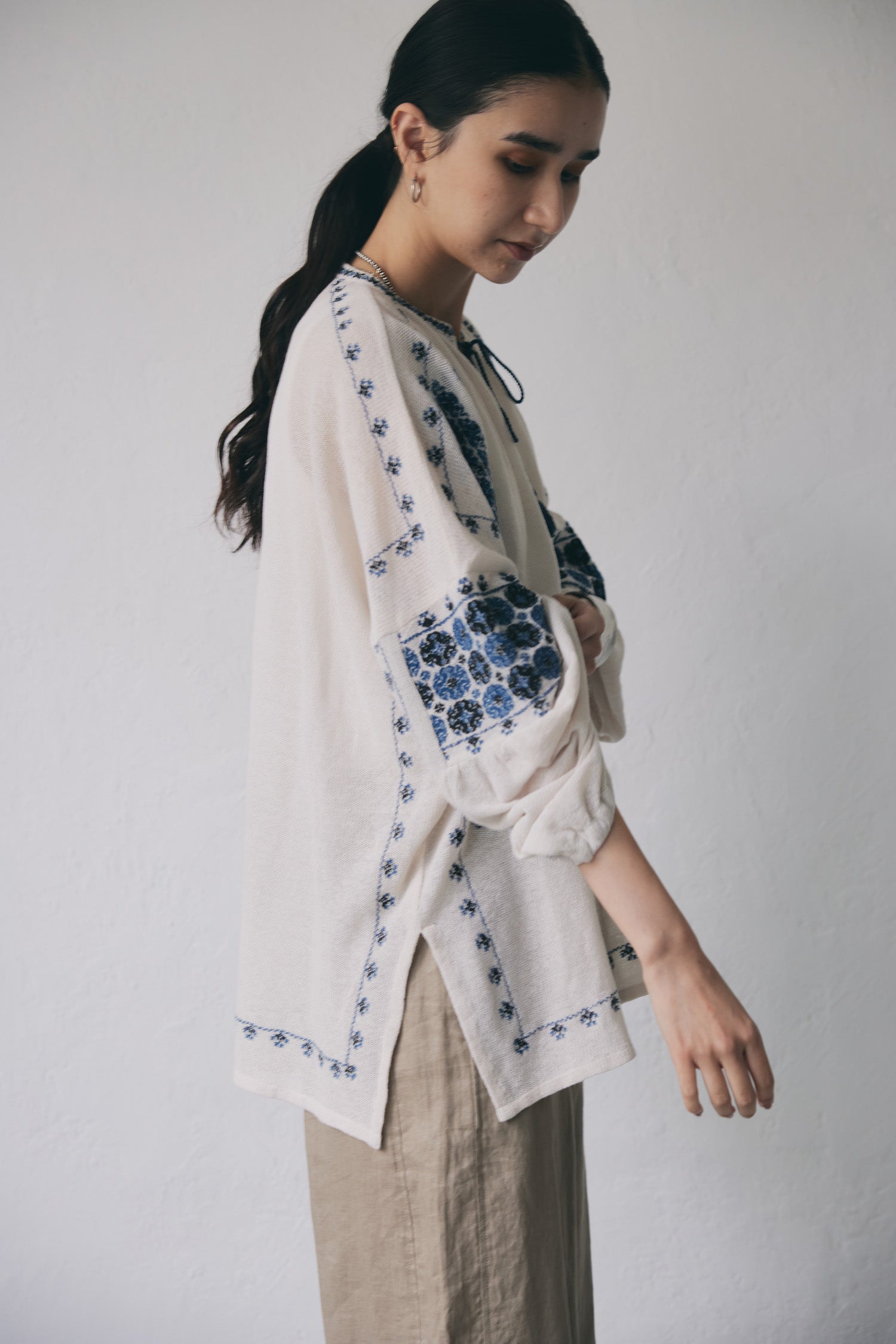 doux bleu　インド刺繍 メッシュブラウス　DB-2513-039