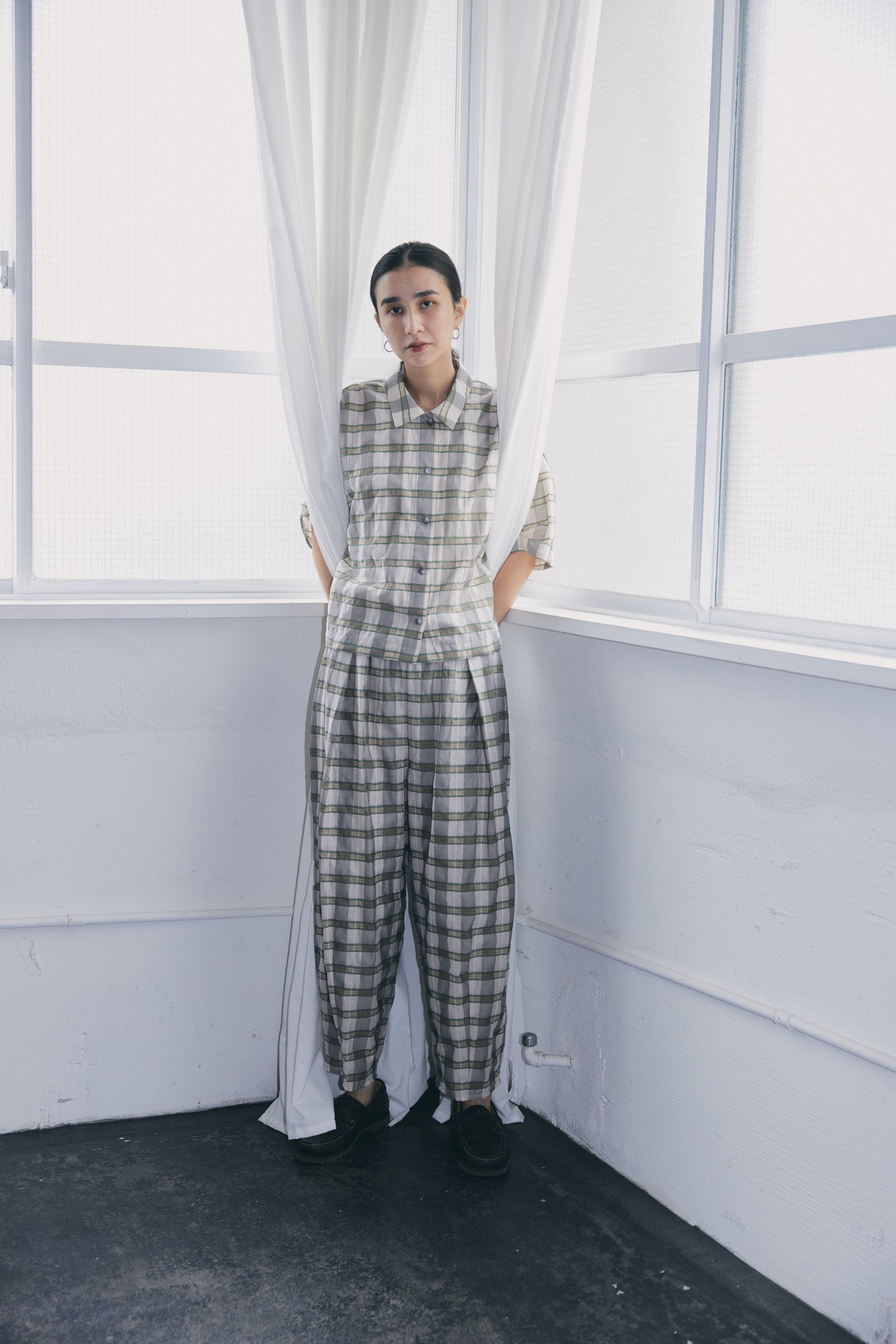 doux bleu　シアーチェックパンツ　DB-2525-074