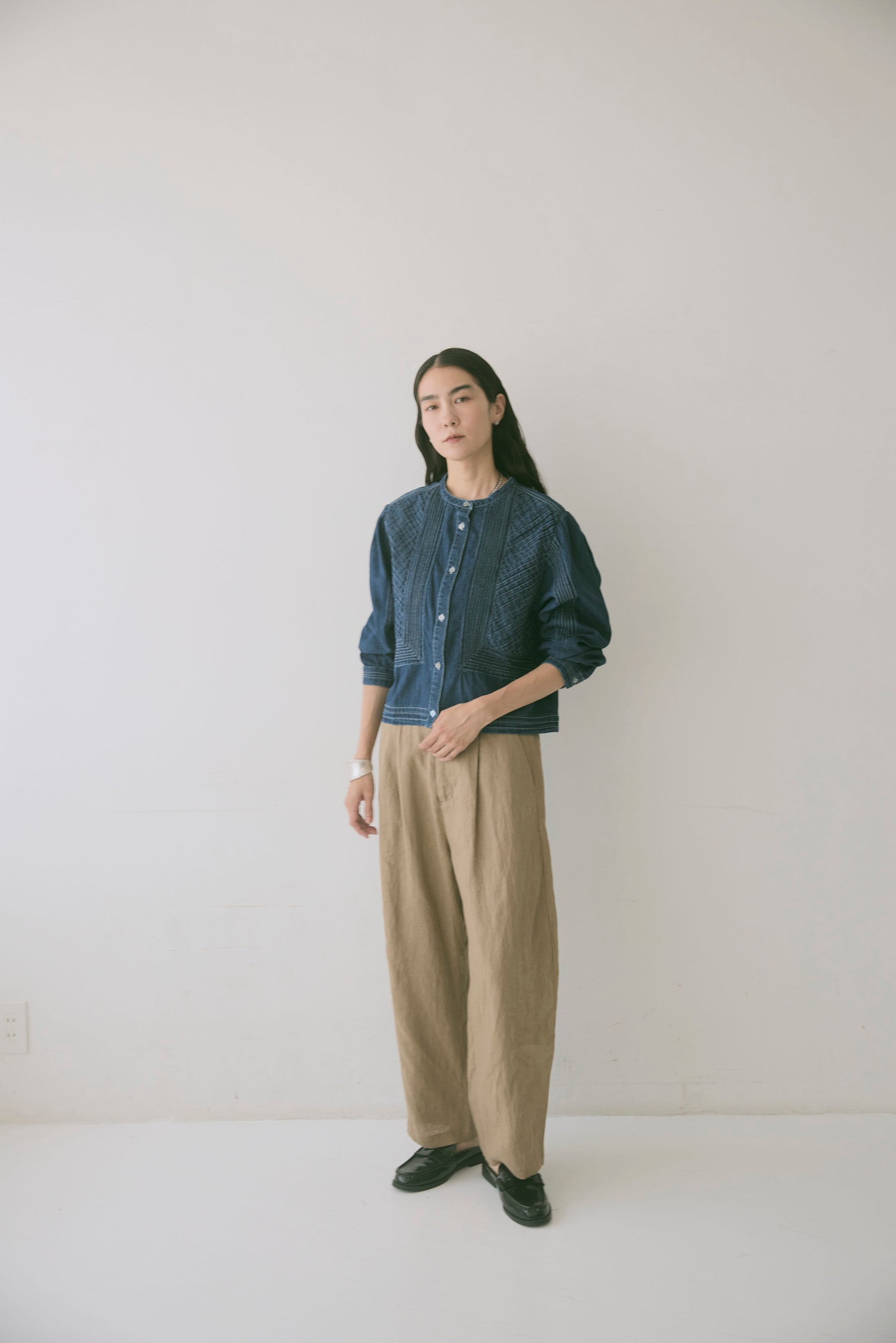 doux bleu　ピンタックステッチ デニムシャツ　DB-2663-068