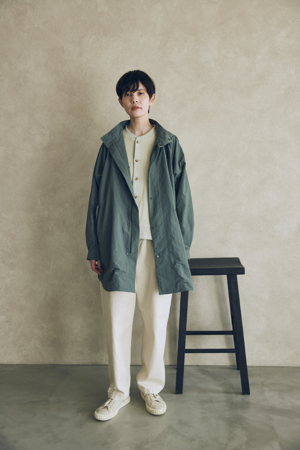 YARRA NEU　フード付きナイロンポンチョ風コート　NU-5547-414