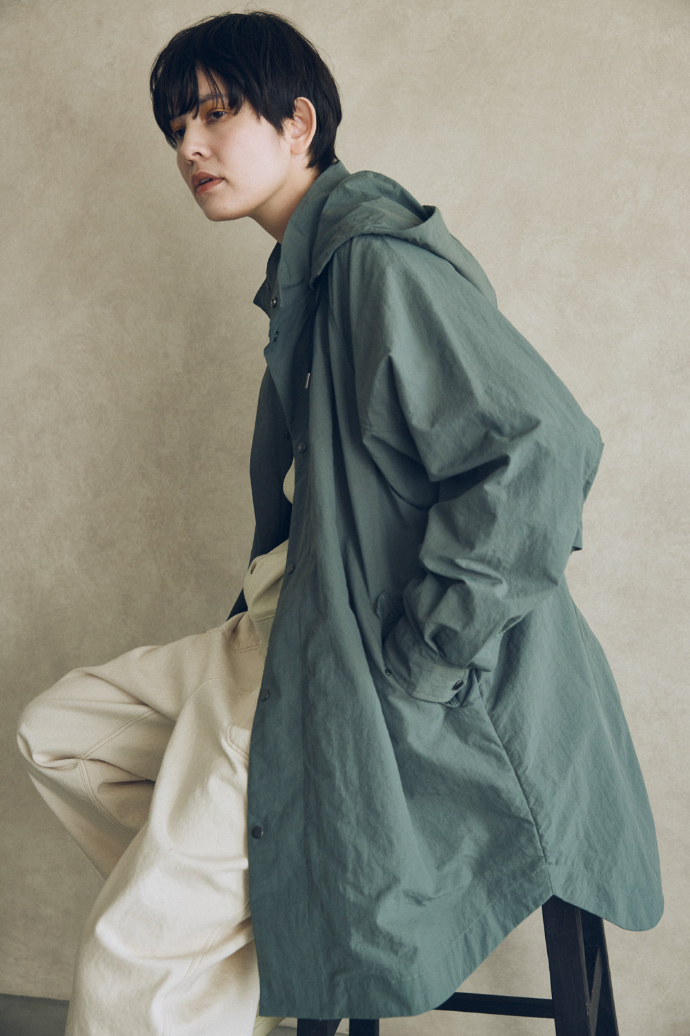 YARRA NEU　フード付きナイロンポンチョ風コート　NU-5547-414