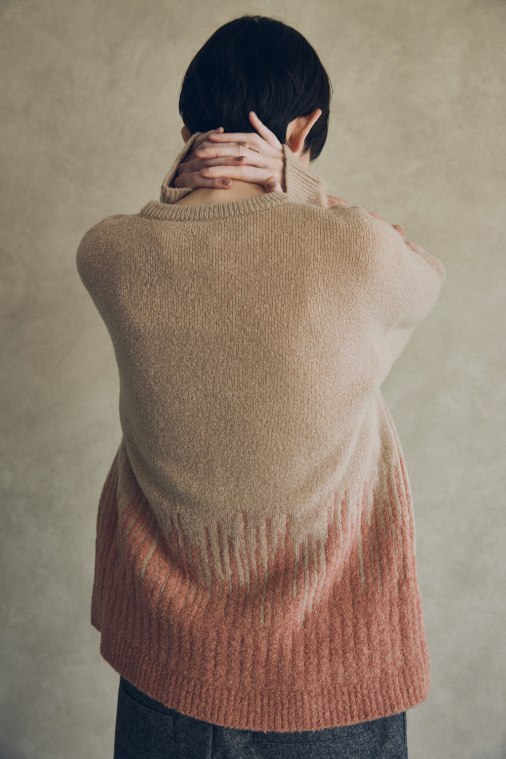 YARRA NEU　コンビJQDニットプルオーバー　NU-5552-421