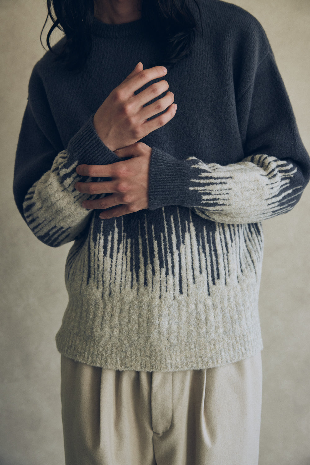 YARRA NEU　コンビJQDニットプルオーバー　NU-5552-421